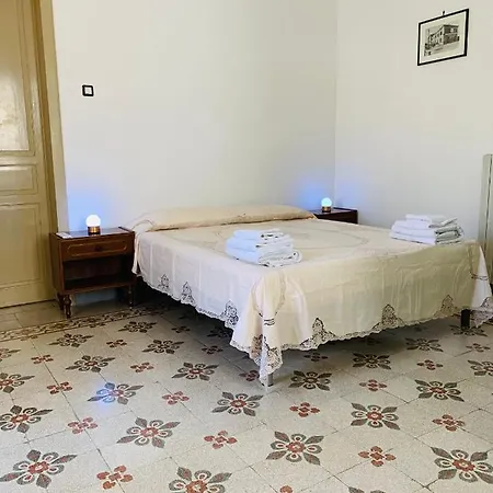 Casa Bellizzi Villa Modica Exterior photo